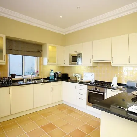 Palheiro Village - Three Bedroom - Golf, Gardens Funchal (Madeira)